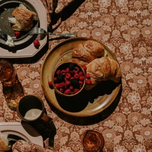 Banabae Arabella Linen Table Cloth- Kitchen