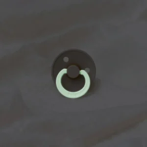 Banabae BIBS Pacifier Colour GLOW - Vanilla/Dark Oak - (2pk)-Kids Books, Toys & Games | Bibs, Pacifiers & Teethers