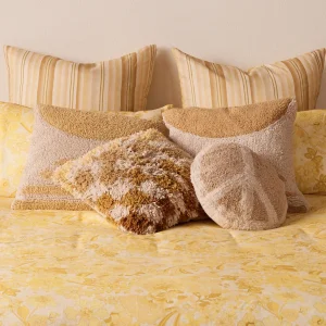 Banabae Checkers Shaggy Tufted Cushion-Kids Cushions And Blankets | Adults Bedding