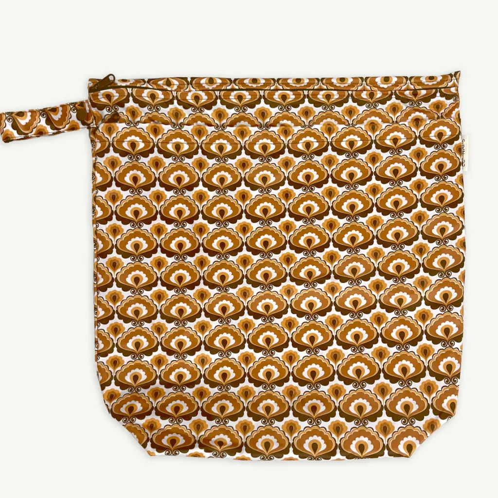 econaps_x_banabae_wet_bag_0.webp Banabae Econaps x Wet Bag - Large - Wall Flower-Kids Back To Kindy | Swim Nappies & Wet Bags
