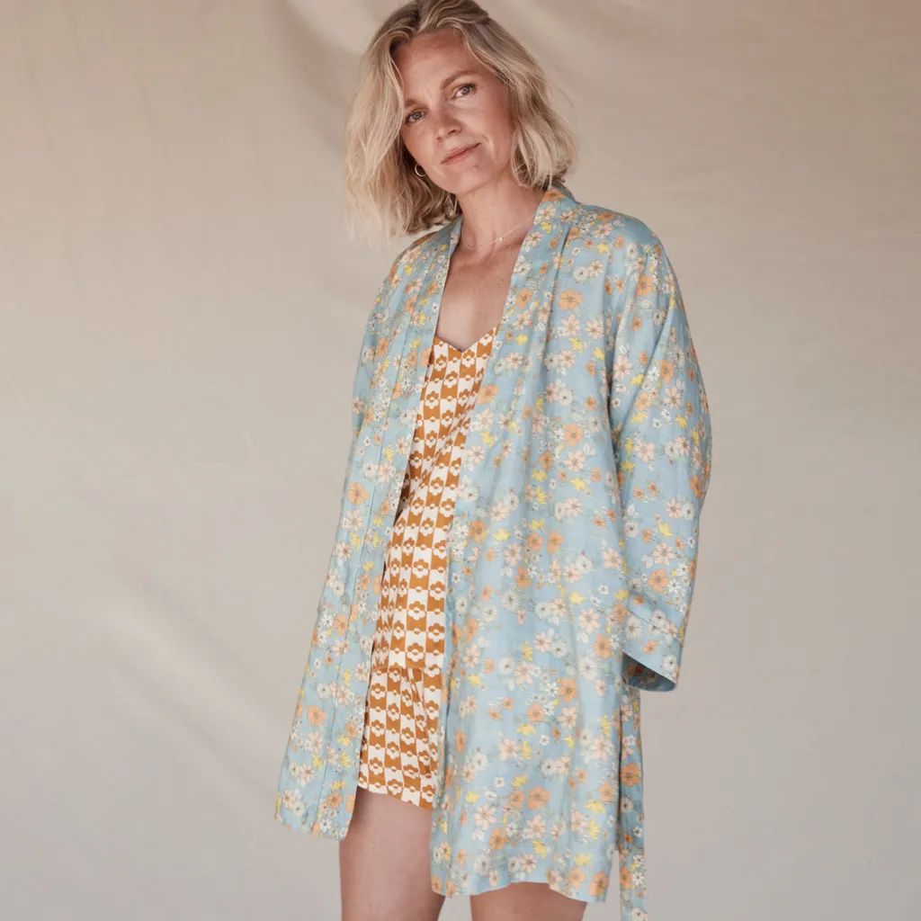 love_child_short_linen_ro_1.webp Banabae Love Child Short Linen Robe-Women Apparel