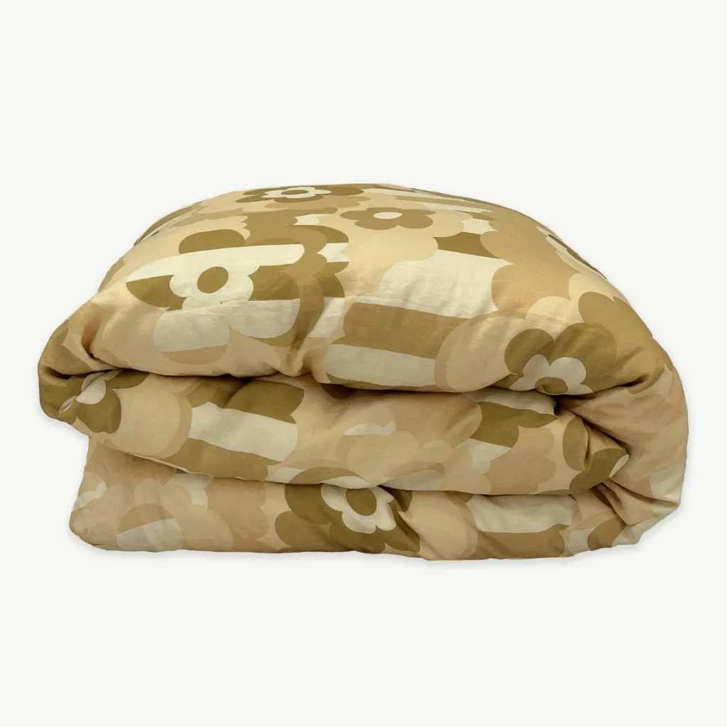 petal_puff_flax_linen_qui_0.webp Banabae Petal Puff Flax Linen Quilt Cover- Adults Bedding
