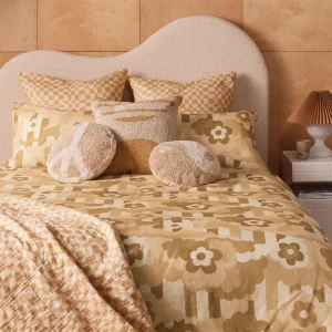 Banabae Petal Puff Standard Pillowcase SET- Adults Bedding